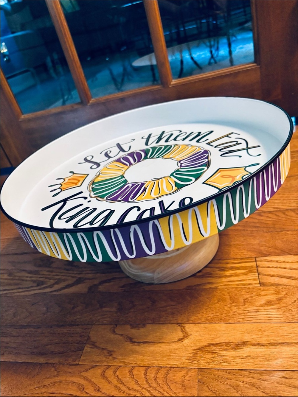 GLORY HAUS New Orleans “Let Them Eat Cake” Kings Cake Stand